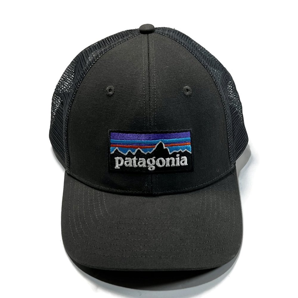 Patagonia P-6 Logo Trucker Hat Gray Adjustable Snapback Mesh Cap 38017